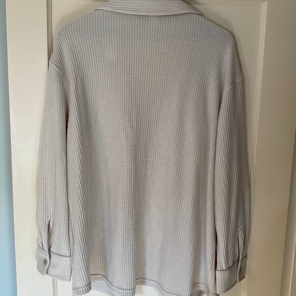 Old Navy Womens Waffle Shacket Lounge Size Large Button Beige NWT - Picture 6 of 6